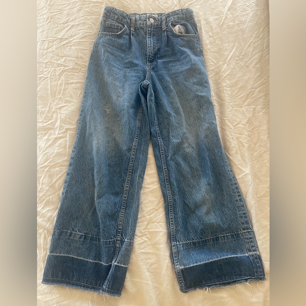 Zara Mid-Rise Jeans with Pockets